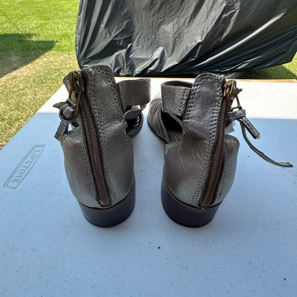 House Of Harlow Silver / Gold Strappy Ankle Boots - Picture 2 of 5
